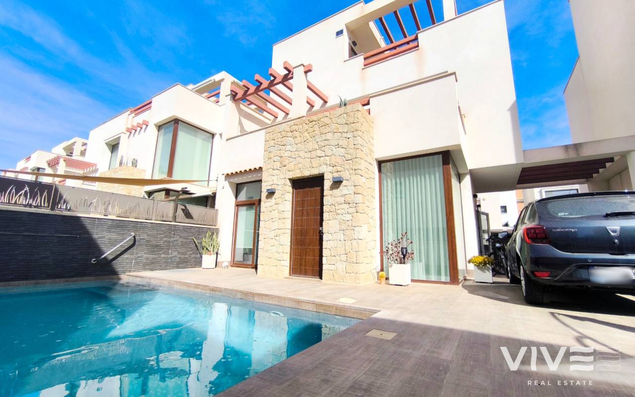 Villa - Verkauf - Rojales - RE0305