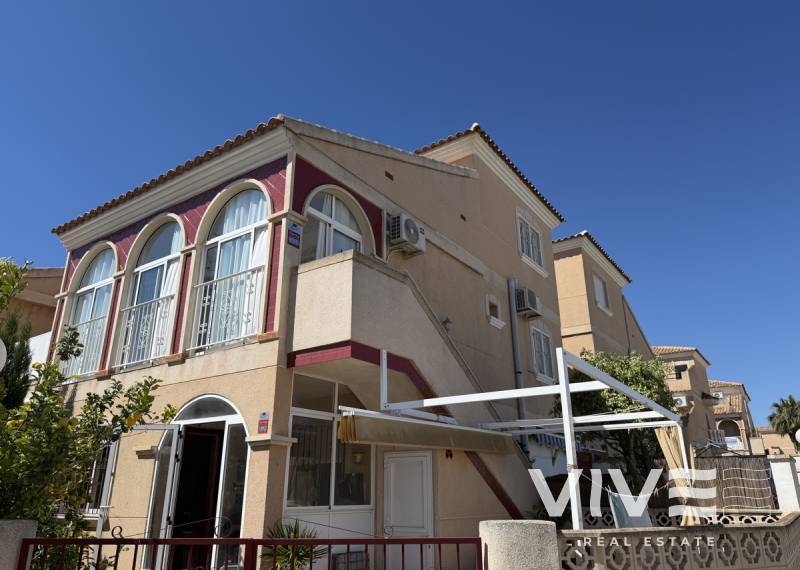 Wohnung - Verkauf - Orihuela Costa - La Zenia