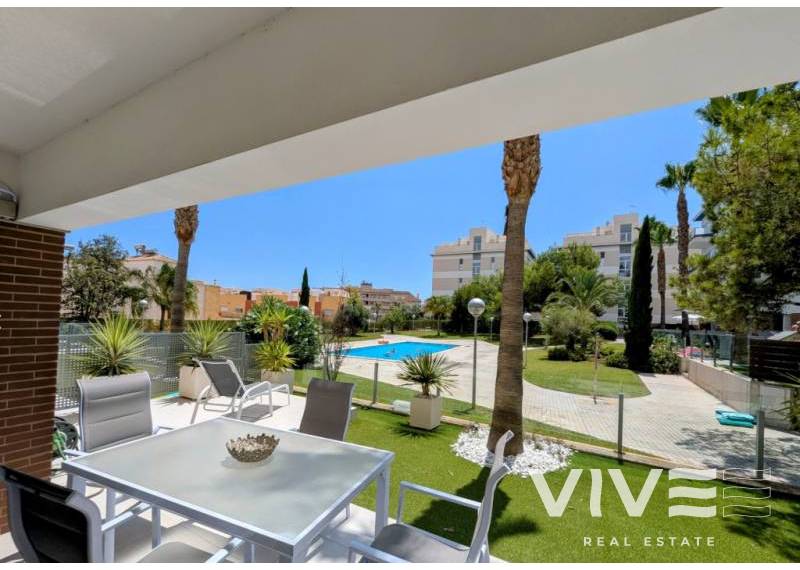 Wohnung - Verkauf - Orihuela Costa - Villamartin