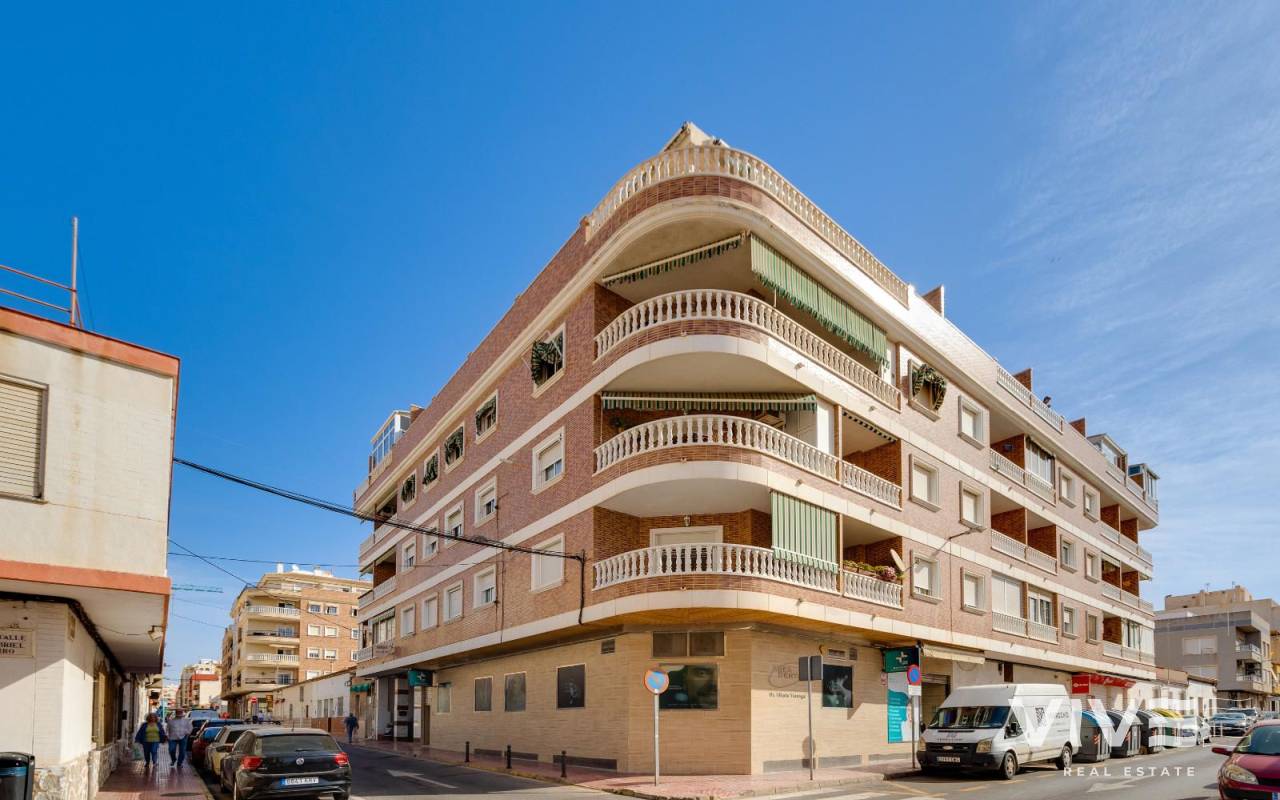 Wohnung - Verkauf - Torrevieja - 22962
