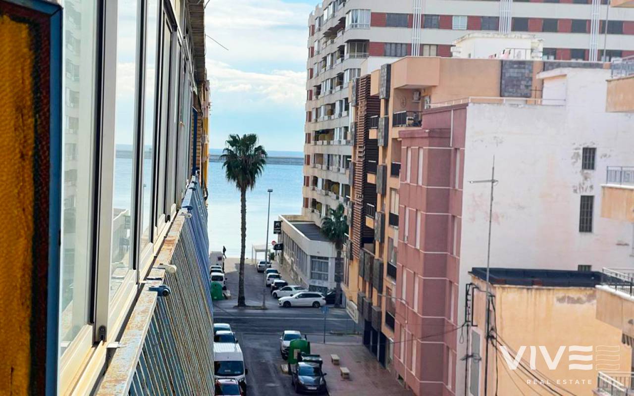 Wohnung - Verkauf - Torrevieja - 60272