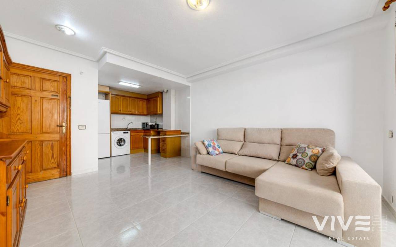 Wohnung - Verkauf - Torrevieja - 73876