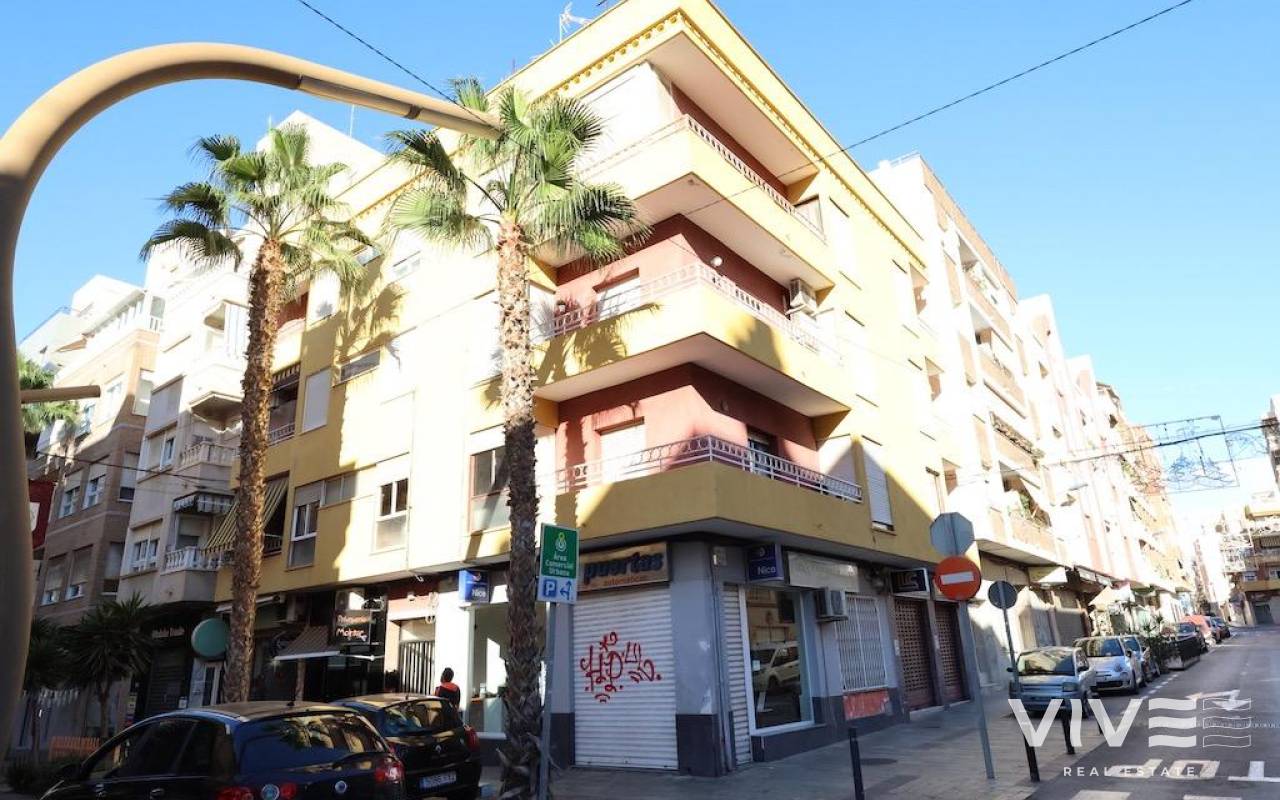 Wohnung - Verkauf - Torrevieja - 75725