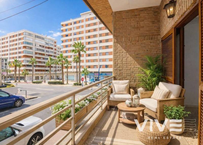 Wohnung - Verkauf - Torrevieja - Acequion