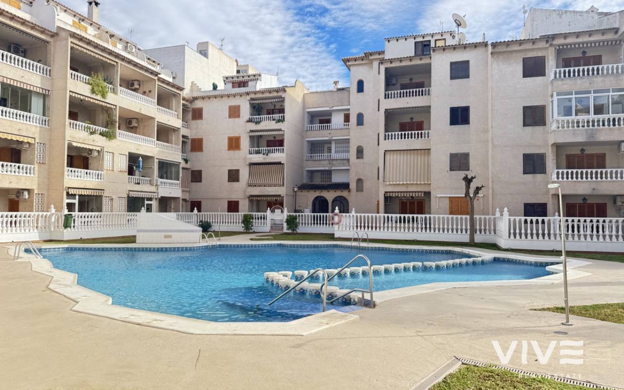 Wohnung - Verkauf - Torrevieja - DOLP-78352