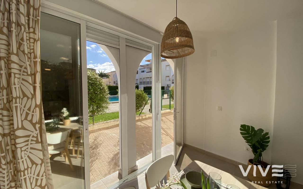 Wohnung - Verkauf - Torrevieja - RE0223
