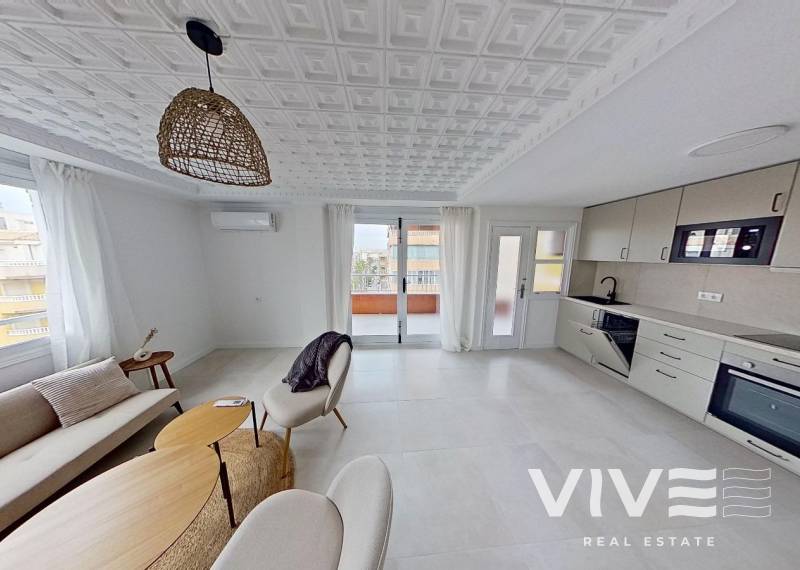 Wohnung - Verkauf - Torrevieja - Torrevieja