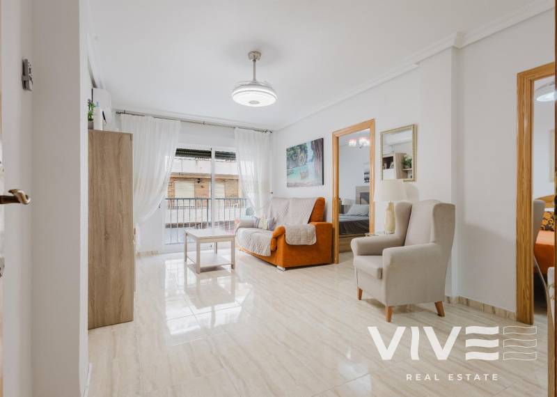 Wohnung - Verkauf - Torrevieja - Torrevieja