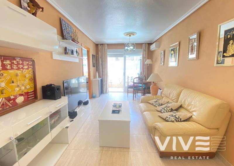 Apartment - Resale - La Marina / Guardamar - Carrer Carcaixent, 03140