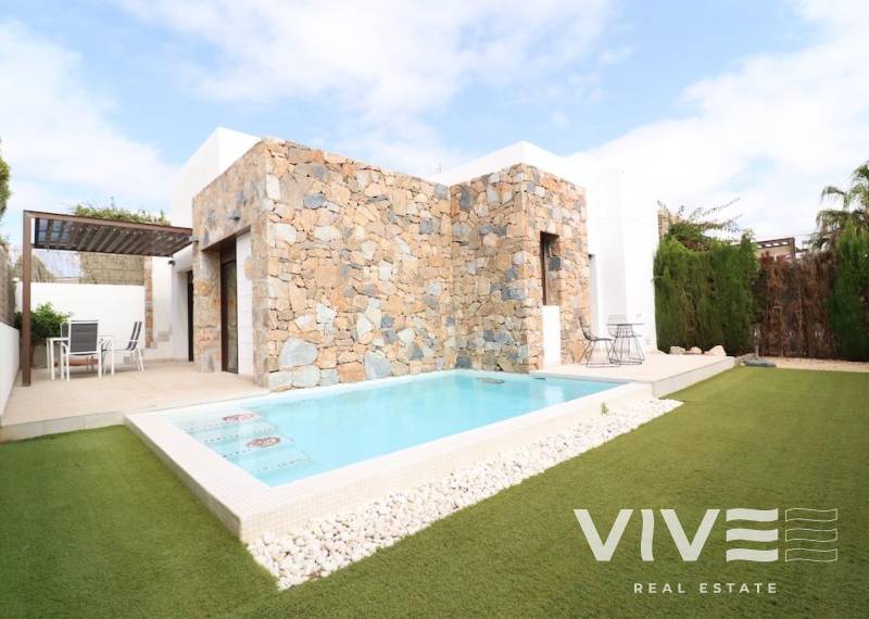 Villa - Verkauf - Orihuela Costa - Lomas de Cabo Roig