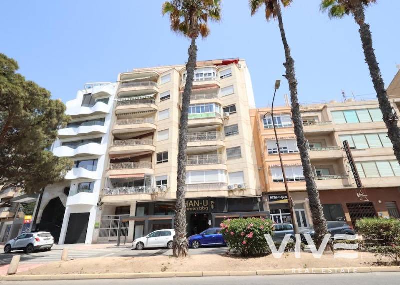 Lägenhet - Försäljning  - Torrevieja - Torrevieja