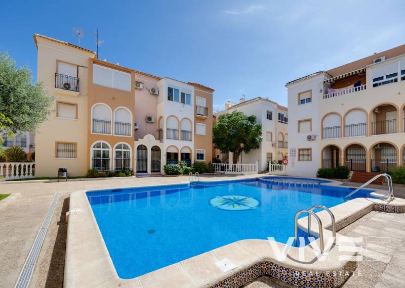 Apartamento - Segunda mano - Torrevieja - Torrevieja