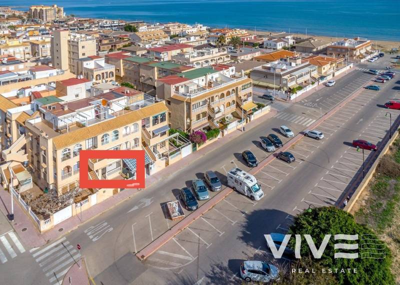 Apartamento - Segunda mano - Torrevieja - Los Europeos