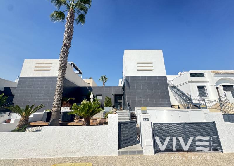 Apartment / flat - Resale - Orihuela Costa - Villamartin