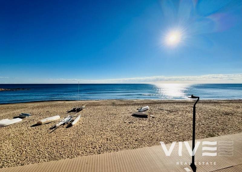 Apartment - Resale - La Mata - La Mata