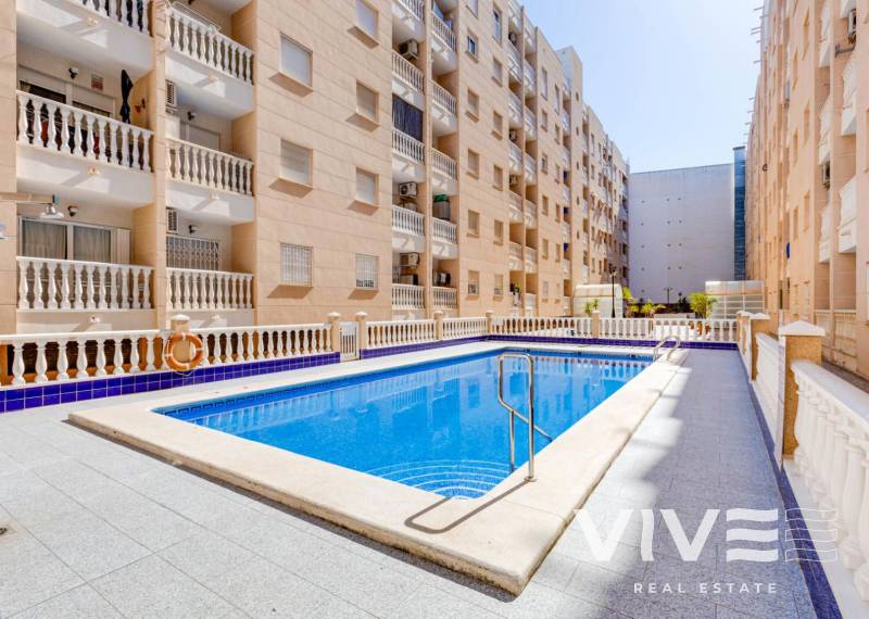 Apartment - Resale - Torrevieja - Torrevieja