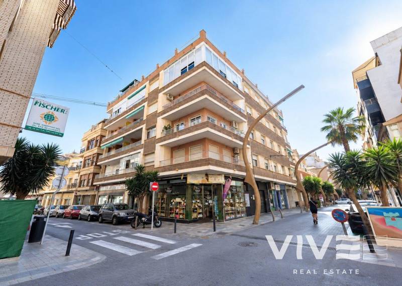 Wohnung - Verkauf - Torrevieja - Torrevieja